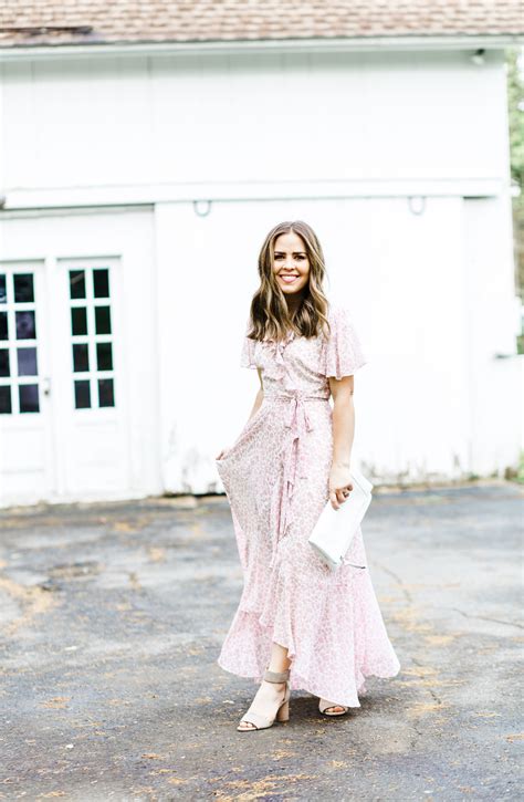 Hi there, if i say 'allow me to introduce our distinguished guests or honored guests', is there any difference? the prettiest wedding guest dresses: and what not to wear ...