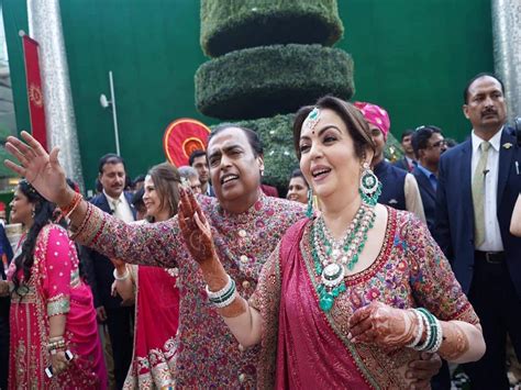 Mukesh Ambani And Nita Ambani Happy Married Life Secret मुकेश अंबानी