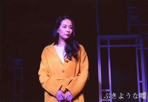 生寫真 女 女演員 金子沙耶加 現場照片橫型上半身 像一樣的謊言公演Genépro隨機照片 雜貨小配件 Suruga ya com
