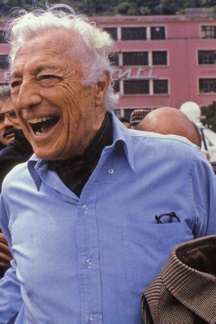 Giovanni gianni agnelli was an important italian industrialist, fiat chairman and, according to many at the time, the italian john kennedy. Gianni Agnelli's style: suits, ties and watches of an Italian icon
