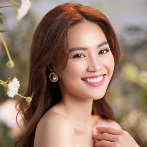 Lộ Clip Ninh Dương Lan Ngọc Hát Cực Sung Bên ‘tình Tin đồn Thái