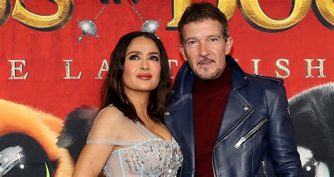 Salma Hayek Has Princess Moment At Puss In Boots The Last Wish Premiere With Antonio Banderas