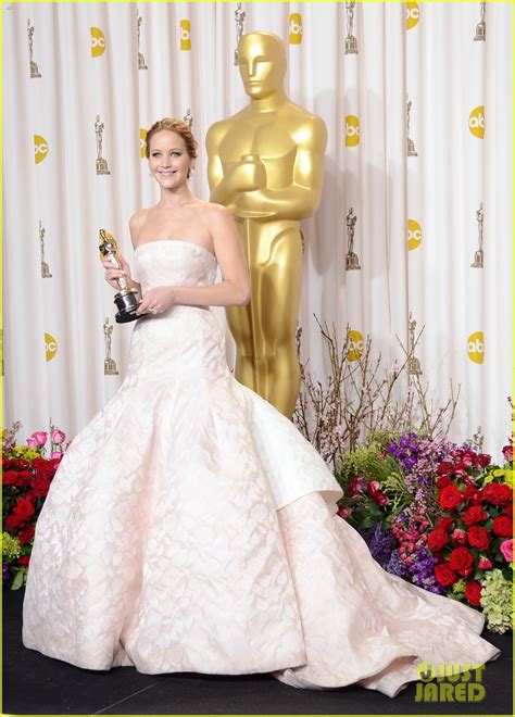 Welcome To District 12 Jennifer Lawrence Oscar 2013 Roundup