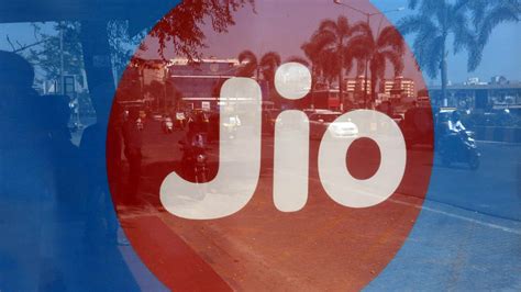 In order to make india fully digitalized jio's recent 4g internet plan has. Why Reliance Jio 4G Starts Charging 6 paise per Minute ...