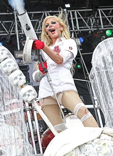 Maria Brink In This Moment Maria Brink Heavy Metal Girl Women In Music