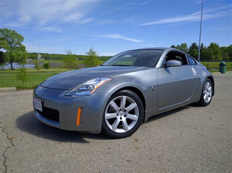 14k Mile 2003 Nissan 350z 6 Speed For Sale On Bat Auctions Closed On