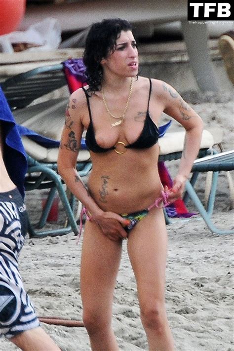 Amy Winehouse Amywinehouse Thezorromask Nude Leaks Onlyfans Photo 125 Thefappening
