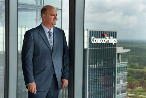 How Conocophillips Ceo Ryan Lance Stays Steady In Oil Industry Booms And Busts