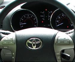 The oil filter is accessible from above without any tools. Reset oil service light Toyota Highlander second generation XU40 - Reset service light, reset ...