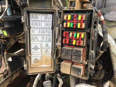 2011 Kenworth T800 Fuse Box For Sale Sioux Falls Sd 24702516