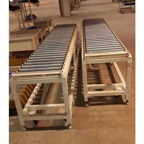 Automatic Mild Steel Roller Conveyor Capacity 50 100 Kg Per Feet At