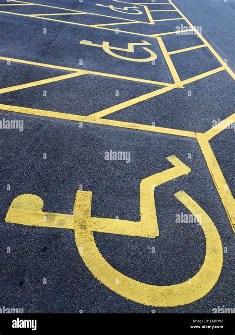 Disabled Parking Space Sign On Tarmac Uk Stock Photo Alamy