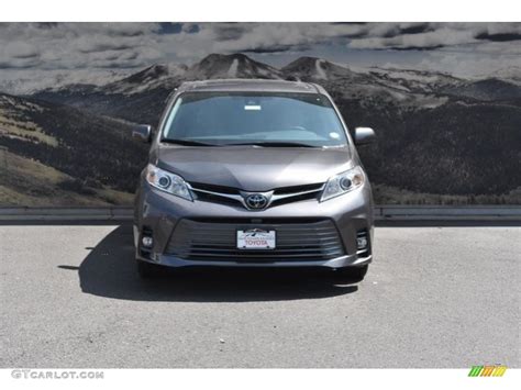2019 sienna xle with auto access seat. 2019 Predawn Gray Mica Toyota Sienna XLE #129017676 Photo #2 | GTCarLot.com - Car Color Galleries