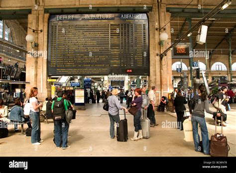 Gare Du Nord Paris France Tgv Railway Station Stock Photo Alamy