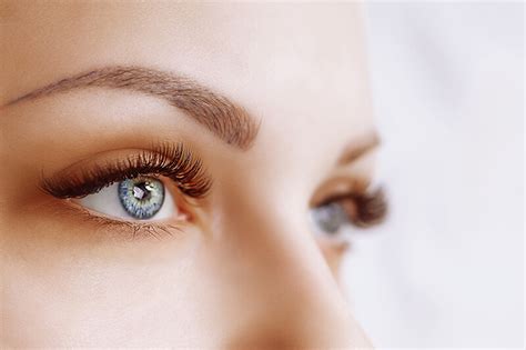 Top Tips For Growing Thicker Longer And Darker Eyelashes Vibrance