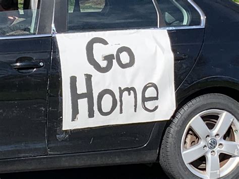 Kentuckians Honk Car Horns While State Legislators Try To Push Anti