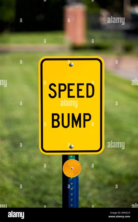 Speed Bump Sign Stock Photo 5168147 Alamy