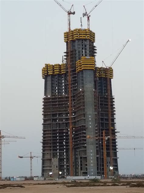 Is The Jeddah Tower Complete