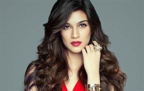 Kriti Sanon Speaks On Nepotism In Bollywood Says “it Irritates You A Little Bit And You Feel Bad