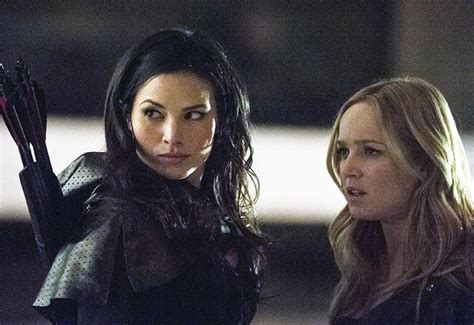 Arrow Get The Scoop On Nyssa Al Ghuls Arrival In Starling City Tv Guide