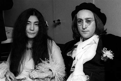 See John Lennons Minimalist Emotional Sketches John Lennon John