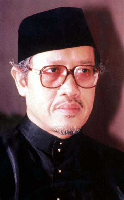 In 2008, he was named national academic leader. Muhammad Haji Salleh (Author of Salju Shibuya)