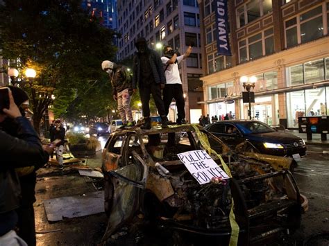 27 Arrested In Seattle Protest Police Accused Of Excessive Force Seattle Wa Patch