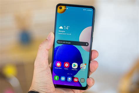 I mean when you think samsung you think it must be good…wrong سامسونج تسعد للإعلان عن Galaxy A22 5G هاتفٌ رخيص آخر للـ ...