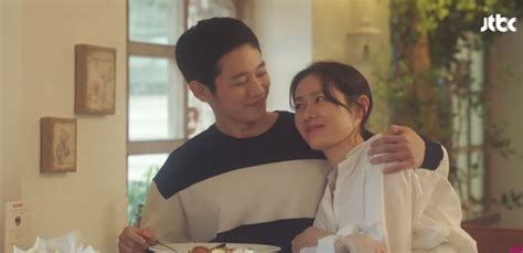 son ye jin exudes sexy elegance in photoshoot jung hae in co star talks potential something in
