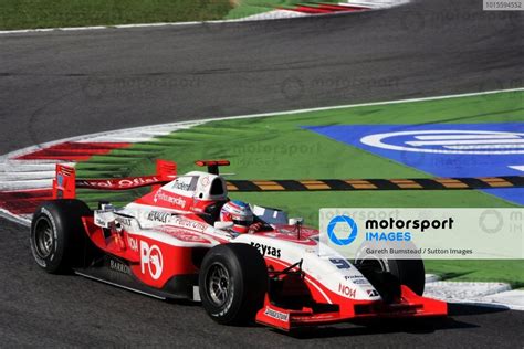 Adam Carroll Gbr Fms International Gp2 Series Rd 9 Race 2 Monza