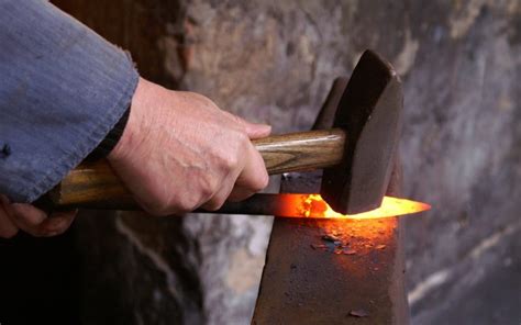 15 Different Types Of Forging Tools And Their Uses