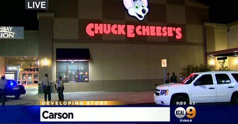 Gunshots Reported Outside Chuck E Cheeses In Carson Cbs Los Angeles