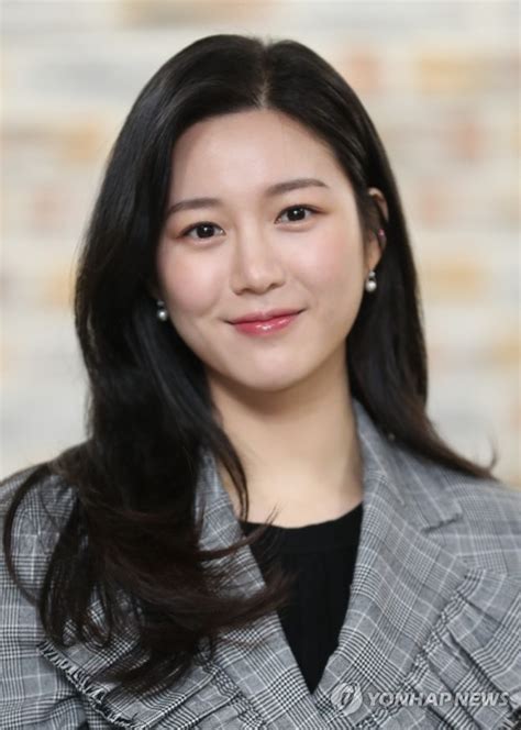 이다인さんインスタグラム 마지막 세트, 마지막 대본 最後のセット,最後の台本 #パクシフ ほんとにほんとに可愛かったし、素敵でした お二人に終始うっとり #comeitto #米一途 #이다인. 이다인 몸매 움짤 나이 키 견미리 딸 닥터프리즈너 이재인 ...