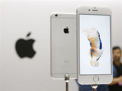 This is an early comparison, based on the two consoles specs. Apple may switch iPhone display to OLED in 2018