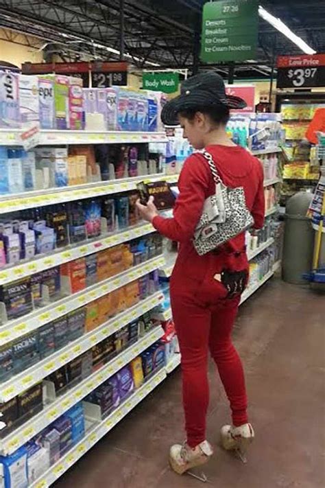 The 20 Most Ridiculous People Of Walmart Photos 20 Funny Walmart