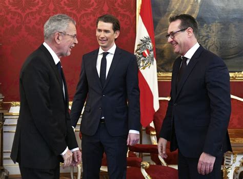 Van der bellen hofft, dass die nächsten wochen zu einer guten lösung führen. Identity Photo: Strache Attacks Van Der Bellen On Facebook ...