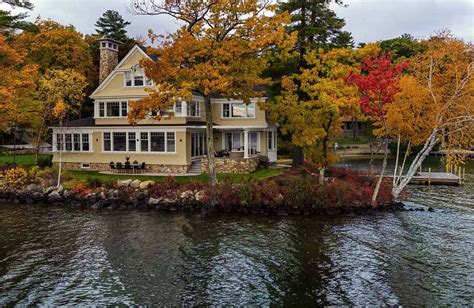 Dreamy Lake House In New Hampshire Nestled On The Waters Edge Lake