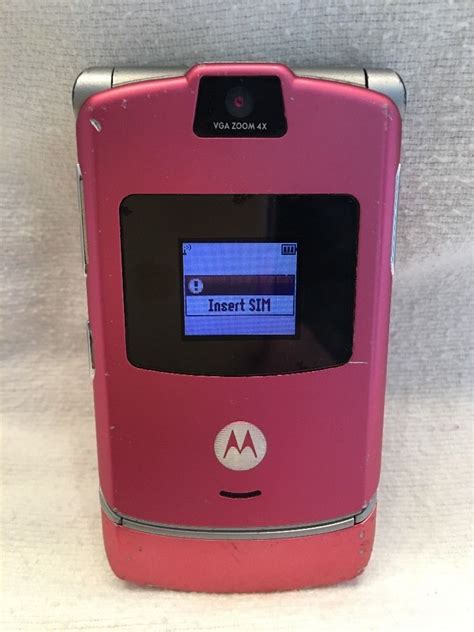 For Your Consideration Is A Pink Motorola Razor Flip Phone For Atandt