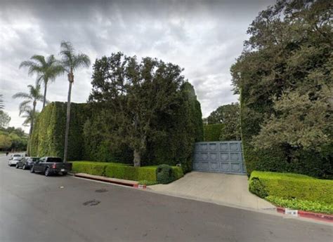 Jeff bezos is renovating the biggest house in washington, d.c. 【Amazon.com】Jeff Bezos & Andrew Jassy | President House