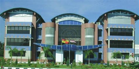 Saya sempat melihat sendiri kesiapsiagaan makmal kesihatan awam kota kinabalu yang telah dipertingkatkan keupayaan makmal melaksanakan sementara itu, noor hisham berkata timbalannya dr chong chee keong turut turun padang melihat sendiri perkhidmatan kesihatan awam di negeri itu. Senarai Direktori Makmal Kesihatan Awam (MKA) seluruh ...