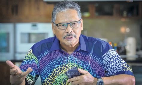 Pedra branca) adalah pulau tunggul batu yang terletak di titik pertemuan selat singapura dengan laut cina selatan. Semakan Keputusan Kedaulatan Pulau Batu Puteh - Siapa ...