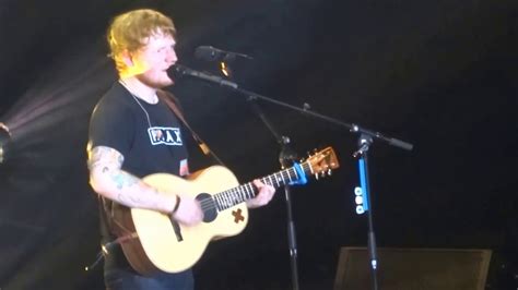 Ed sheeran's last tour through north america was in 2018 as part of his ÷ tour and fans are eagerly awaiting the news of a new tour. Ed Sheeran - Photograph- Divide Tour 1st May 2017 HD - YouTube