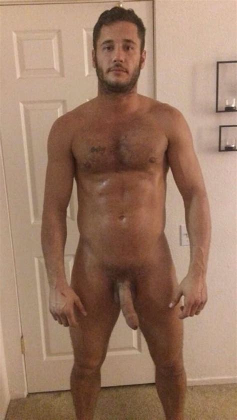 Straight Pornstud Danny Mountain And His Big Uncut Cock 24 Pics