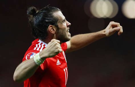 Have your say on the midfielders and the rest of the team. Real Madrid prepares to make Gareth Bale one of the ...