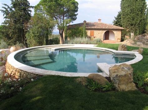 Circular Swimming Pool In The Tuscan Hills E Architect
