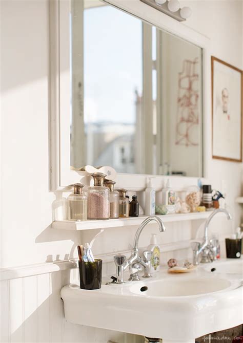You can hang these just about anywhere (including the shower), but right next to your. Small Bathroom Best Wall Shelves Storage Ideas | Apartment ...