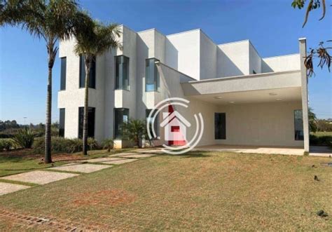 Casas com quintal à venda na Fazenda Alvorada em Porto Feliz  Chaves