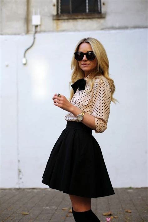 45 Cute Skater Skirt Outfit Ideas To Try This Season