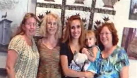 single mom reunited with the daughter she gave up for adoption 22 years ago huffpost