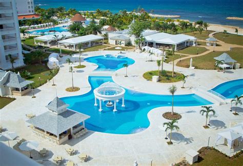 Bahia Principe Luxury Runaway Bay Adults Only All Inclusive In Runaway Bay Loveholidays